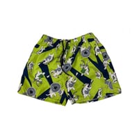 شورت صيفي اخضر