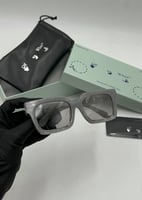 نظارة اوف وايت