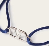 سوارة فالنتينو لون كحلي / ازرق / سماوي