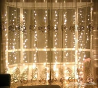 سلسلة شلال مضيئة 240 لمبة مؤلفة من حبل افقي بطول 3...