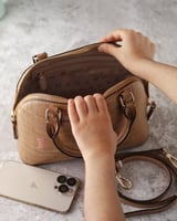 شنطة كتف/كروس ماركة دكني - جملي