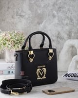 شنطة كتف/كروس ماركة لوف موسكينو - أسود