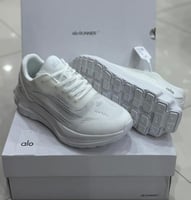 Alo Runner White