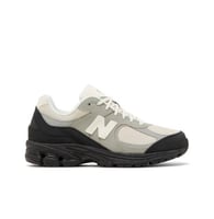 New Balance 2002 Grey