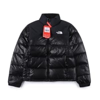 جاكيت نورث فيس اسود لامع