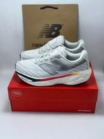 New Balance Fresh Foum 9