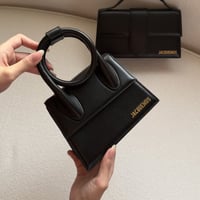 Jacqumus black, medium size