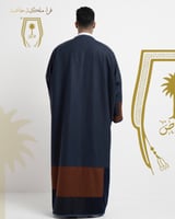 فروة المربع الخاصة كحلي