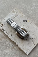 ساعة نسائي فضي - بحفر حسب الطلب