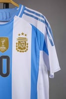 طقم الارجنتين الأساسي 2024-2025