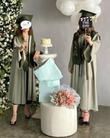 عبايه تخرج 2025