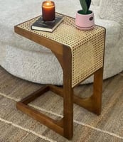 طاولة خدمة رتان فاتح