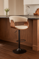 كرسي بار خشب مع بستم حديد