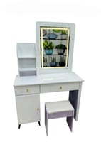 تسريحة مع مراية ليد