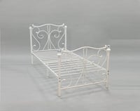 سرير حديد ابيض مقاس 190*90