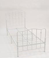 سرير حديد مقاس 190*90