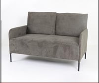 كنبة شخصين لون رمادي