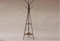 علاق ملابس لون بني ارتفاع 180