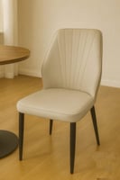 كرسي جلد مفرد