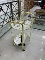 عربية تقديم مراية دورين ذهبي