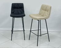 كرسي بار جلد