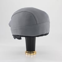 غطاء راس طبي ولراكبي الدراجات رمادي