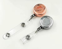 حامل بطاقة دائري معدني