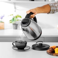 غلاية كهربائية OLSEN MARK سعة 1.8 لتر بقدرة 1400 و...