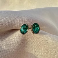 اقراط توباز ازرق