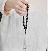 مسباح تورمالين اسود 33 خرزة