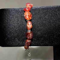 اسوارة عقيق الهيسونيت