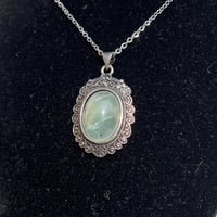 سلسال بريهنايت prehnite