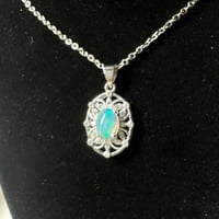 سلسال اوبال ابيض عالي الجودة