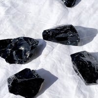 اوبسيديان اسود خام