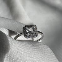 خاتم كلير كوارتز