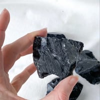 اوبسيديان اسود خام