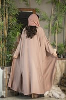 عباية وردي نص بشت بتطريز وردي