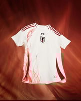 منتخب اليابان 24/25