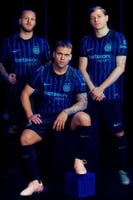 انتر ميلان 25/26 نسخة لاعبين