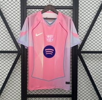 برشلونه 25/26 نسخة خاصه