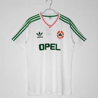 منتخب ايرلندا 1990-1992