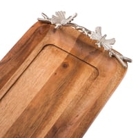 صحن تقديم خشب هندي بحامل ديكور فراشات فضي