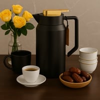 ترمس شاي وقهوة من شركة هوست 1 لتر اسود سادة وذهبي...