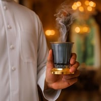 مبخرة زجاج بيبلوس لون رمادي بقاعدة معدن ذهبي