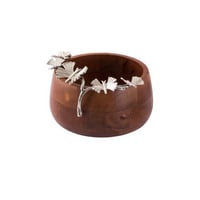 صحن مكسرات خشب هندي بديكور فراشات فضي