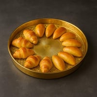 صحن تقديم حلويات زجاج تركي مدور مقاس 32 سم