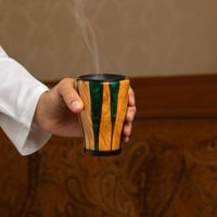 مبخرة ريزن اخضر وخشب فاخر صغيرة بقاعدة وغطاء معدن...