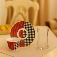 طقم فناجين شاي وقهوة 18 قطعة رسومات كلاسيكية