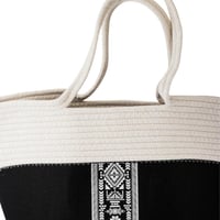 شنطة رحلات قطني لون سكري واسود