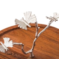 صحن مكسرات مقسم خشب هندي بحامل فضي